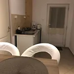 Virag Vendeghaz 招待所
